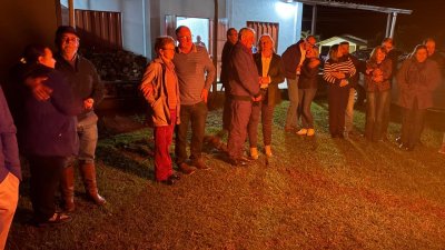 TURMA CASAIS A1 DO RS: Cooperados fortalecem a uni&atilde;o no tradicional Luau