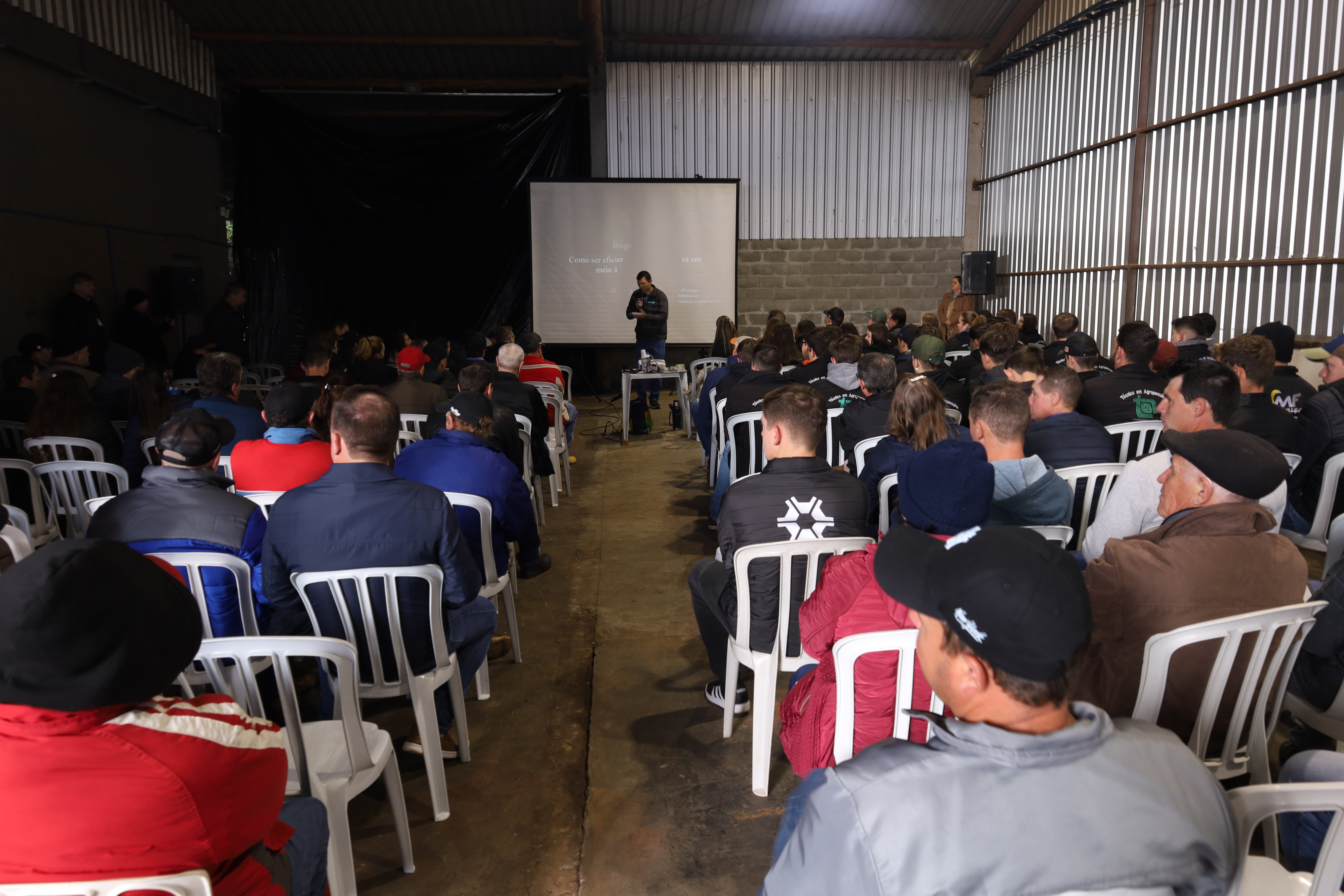 Dia de Negócios em Palmitos